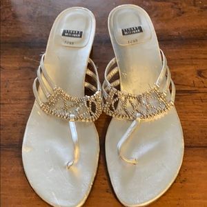 Stuart Weizmann sandals size 10.5b